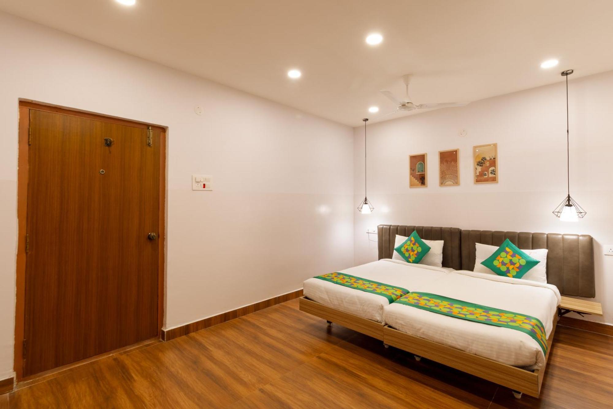 Treebo Seventh Heaven Kukatpally Hyderabad Exteriör bild